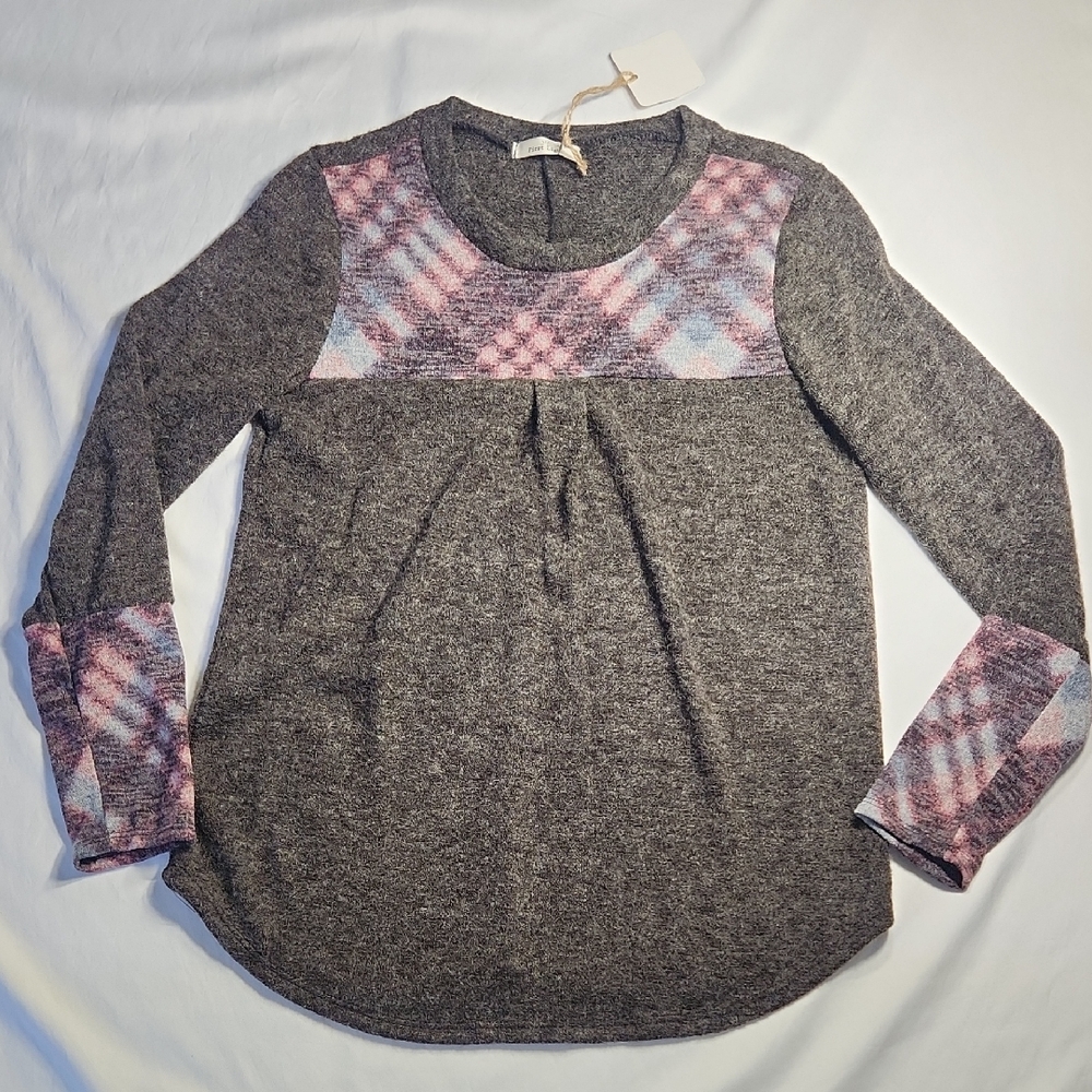 First Light Women Small Plaid Accent Long Sleeve Top Charcoal Pink Pullover NWT